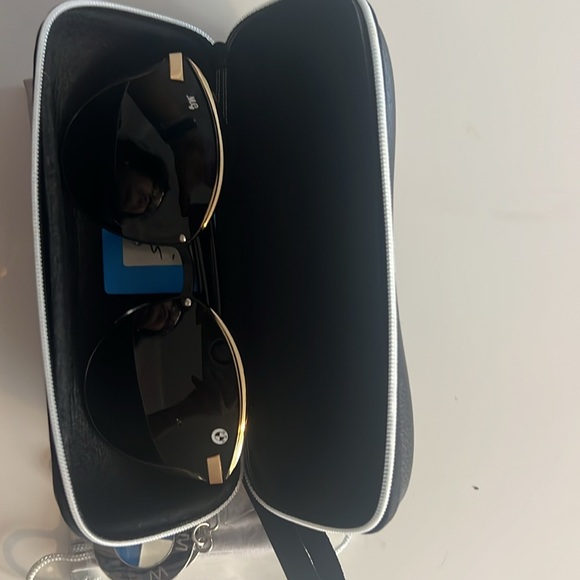 Mercedes Benz & bmw - Picture 8 of 10